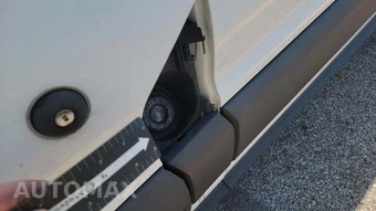 2017 Ford Transit 150 Cargo Van w/RH Swing-Out Doors Low Roof 129.9" WB - miniatura 41