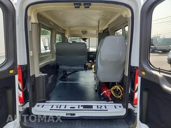 2017 Ford Transit 250 Base - miniatura 8