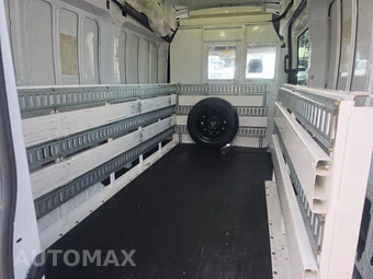 2017 Ford Transit 250 Cargo Van w/RH Sliding Door High Roof 147.6" WB - miniatura 13