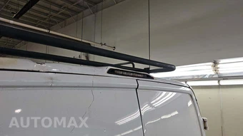 2017 Ford Transit 250 Cargo Van w/RH Sliding Door Low Roof 129.9" WB - miniatura 38