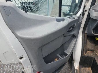 2017 Ford Transit 250 Cargo Van w/RH Sliding Door Medium Roof 129.9" WB - miniatura 9