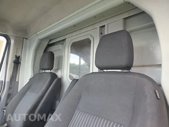 2017 Ford Transit 350 Cutaway - miniatura 13