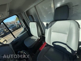 2017 Ford Transit 350 HD Cutaway 10360 GVWR DRW - miniatura 15