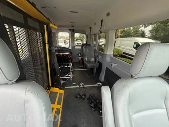 2017 Ford Transit 350 Passenger Wagon XL w/RH Sliding Door Medium Roof 147.6" WB - miniatura 74