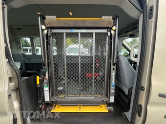 2017 Ford Transit 350 Passenger Wagon XL w/RH Sliding Door Medium Roof 147.6" WB - miniatura 44
