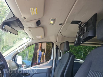 2017 Ford Transit 350 Passenger Wagon XLT w/RH Sliding Door Low Roof 147.6" WB - miniatura 18