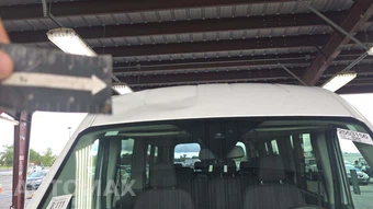 2017 Ford Transit 350 Passenger Wagon XLT w/RH Sliding Door Medium Roof 147.6" WB - miniatura 31