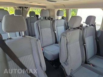 2017 Ford Transit 350 Passenger Wagon XLT w/RH Swing-Out Doors Low Roof 147.6" WB - miniatura 11