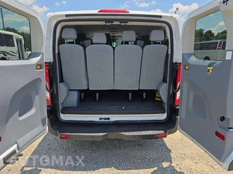2017 Ford Transit 350 Passenger Wagon XLT w/RH Swing-Out Doors Low Roof 147.6" WB - miniatura 12
