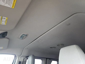 2017 Ford Transit 350 Passenger Wagon XLT w/RH Swing-Out Doors Low Roof 147.6" WB - miniatura 19