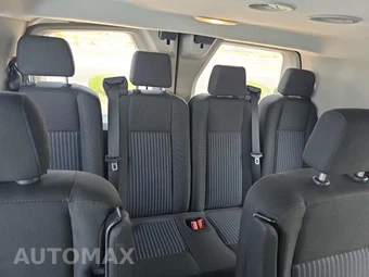 2017 Ford Transit 350 Passenger Wagon XLT w/RH Swing-Out Doors Low Roof 147.6" WB - miniatura 32