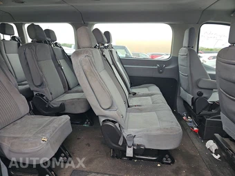 2017 Ford Transit 350 Passenger Wagon XLT w/RH Swing-Out Doors Low Roof 147.6" WB - miniatura 19