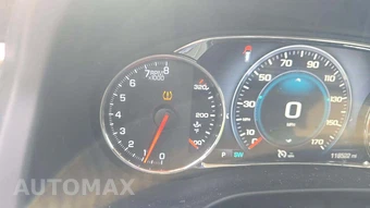 2017 GMC Acadia Denali – miniatura 24