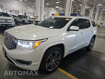2017 GMC Acadia Denali 5SA