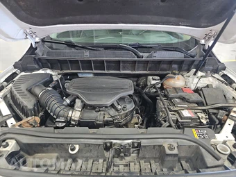 2017 GMC Acadia Denali 5SA – miniatura 16