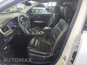 2017 GMC Acadia Denali 5SA – miniatura 7