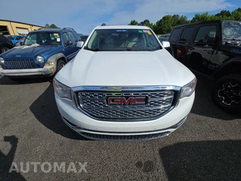 2017 GMC Acadia Denali 5SA – miniatura 2