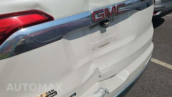 2017 GMC Acadia Denali 5SA – miniatura 23