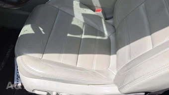 2017 GMC Acadia Denali 5SA – miniatura 24