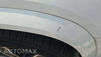 2017 GMC Acadia Denali 5SA – miniatura 29