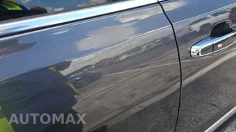 2017 GMC Acadia Denali 5SA – miniatura 24