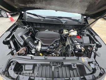 2017 GMC Acadia Denali 5SA – miniatura 24