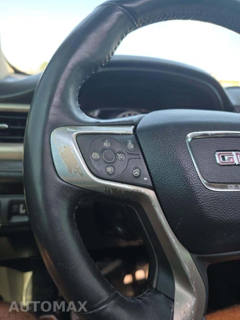2017 GMC Acadia Denali 5SA - miniatura 19