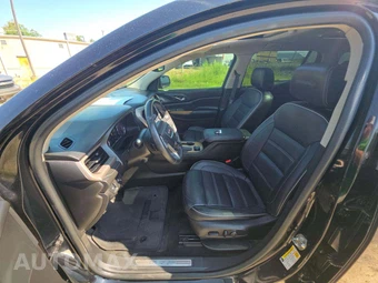 2017 GMC Acadia Denali 5SA - miniatura 3