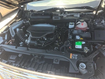 2017 GMC Acadia Denali 5SA – miniatura 16