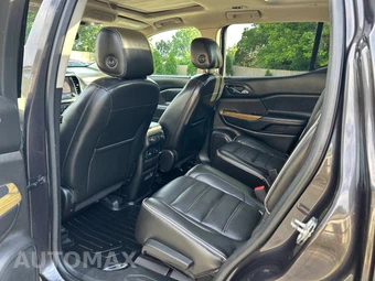 2017 GMC Acadia Denali 5SA - miniatura 24