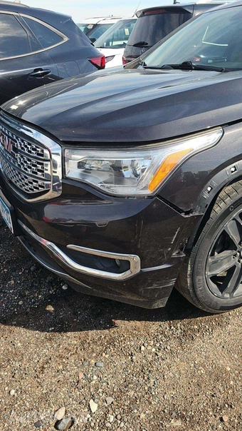 2017 GMC Acadia Denali 5SA – miniatura 22