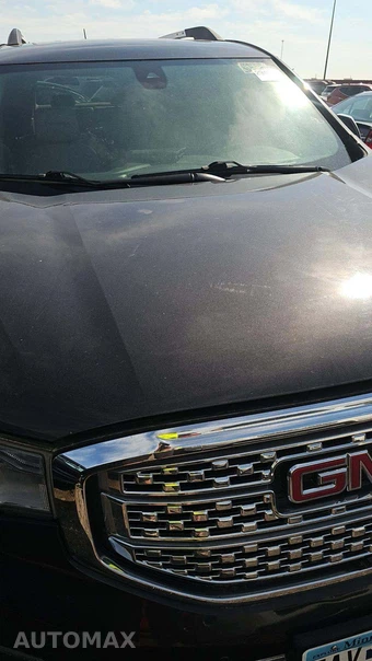 2017 GMC Acadia Denali 5SA – miniatura 30