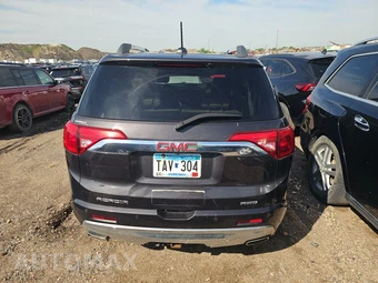 2017 GMC Acadia Denali 5SA – miniatura 5