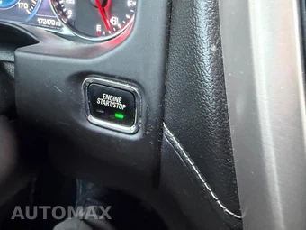 2017 GMC Acadia Denali 5SA - miniatura 29