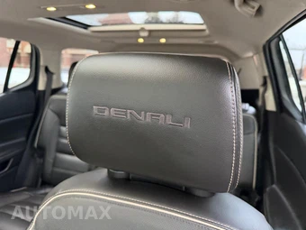 2017 GMC Acadia Denali 5SA - miniatura 49