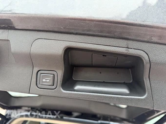 2017 GMC Acadia Denali 5SA - miniatura 63
