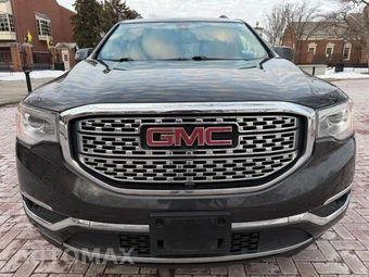 2017 GMC Acadia Denali 5SA - miniatura 8