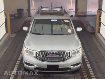 2017 GMC Acadia Denali 5SA - miniatura 2