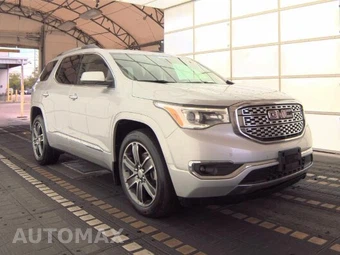 2017 GMC Acadia Denali 5SA - miniatura 4