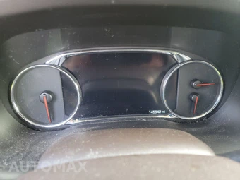2017 GMC Acadia Denali 5SA – miniatura 12
