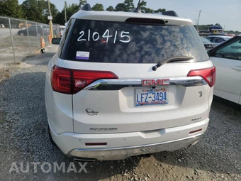 2017 GMC Acadia Denali 5SA – miniatura 5