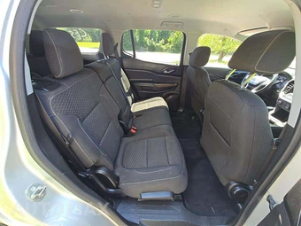 2017 GMC Acadia SLE-1 3SA – miniatura 16