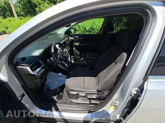 2017 GMC Acadia SLE-1 3SA – miniatura 6