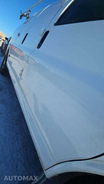2017 GMC Savana 2500 Cargo Van 1WT 135.0" WB – miniatura 35