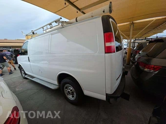 2017 GMC Savana 2500 Cargo Van 1WT 135.0" WB - miniatura 2