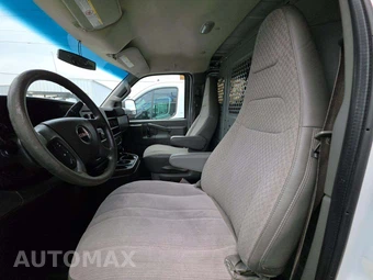 2017 GMC Savana 2500 Cargo Van 1WT 135.0" WB - miniatura 6