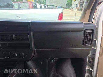 2017 GMC Savana 2500 Cargo Van 1WT 135.0" WB - miniatura 18