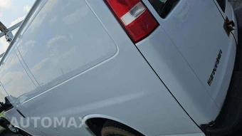 2017 GMC Savana 2500 Cargo Van 1WT 135.0" WB – miniatura 22