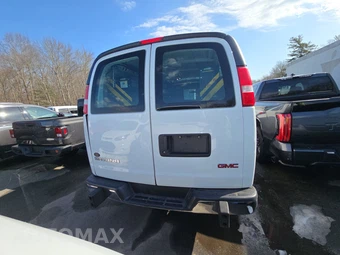 2017 GMC Savana 2500 Cargo Van 1WT 135.0" WB - miniatura 5