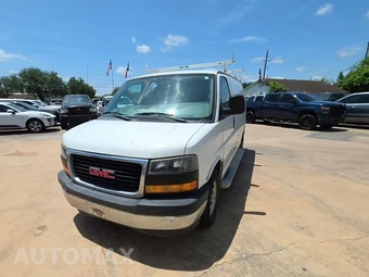 2017 GMC Savana 2500 Cargo Van 1WT 135.0" WB